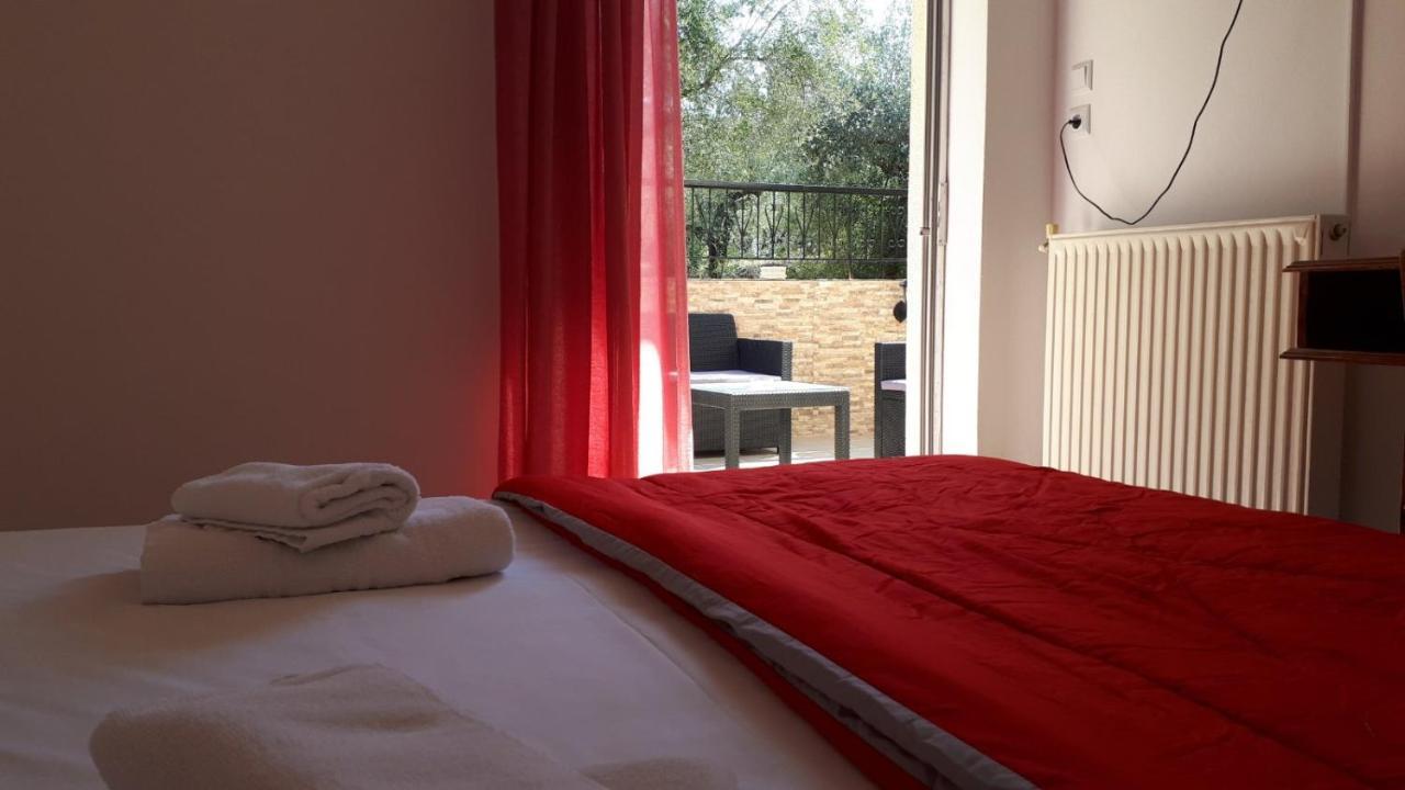 Katerina Apartments Kalamata Eksteriør billede