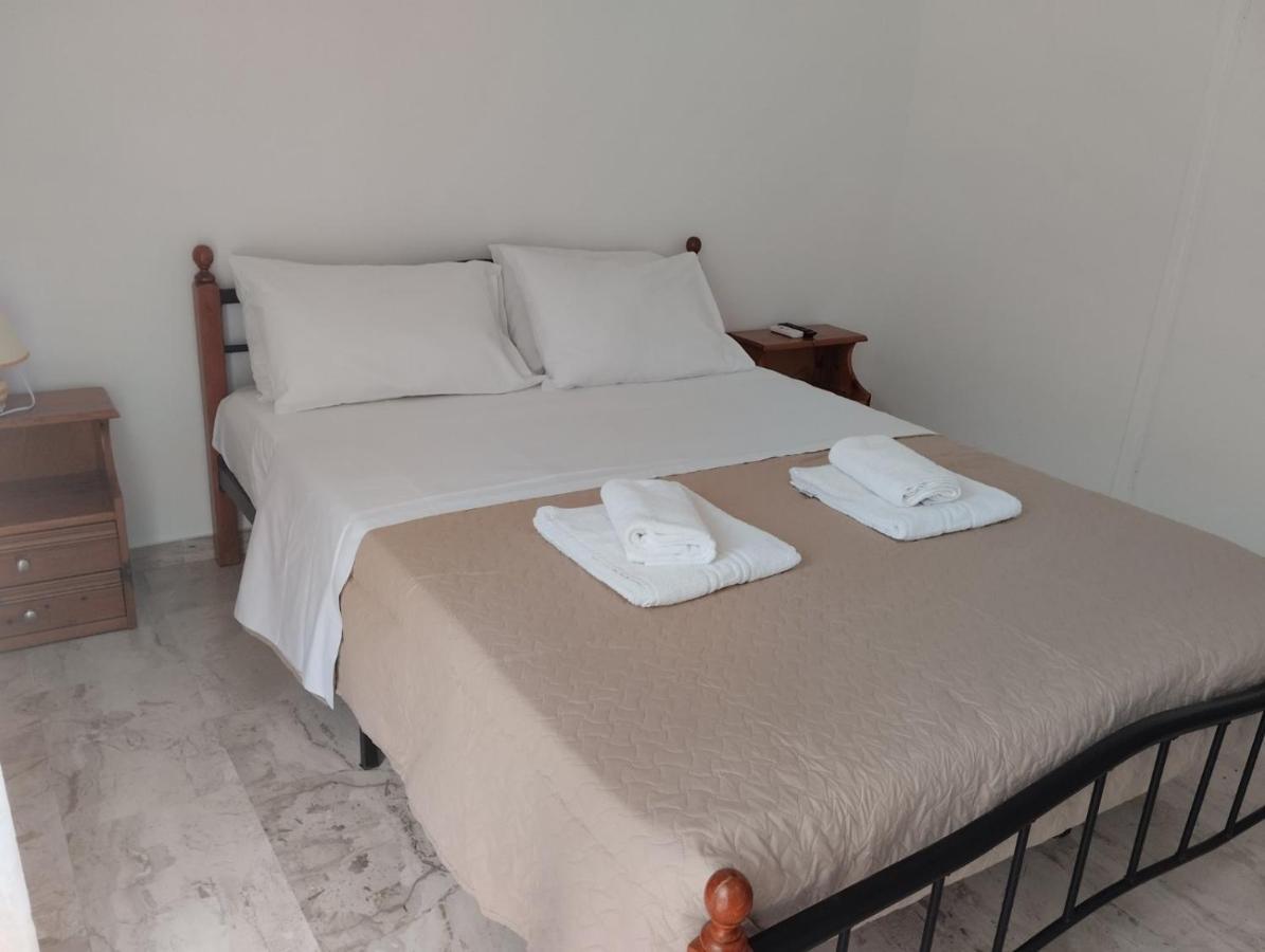 Katerina Apartments Kalamata Eksteriør billede