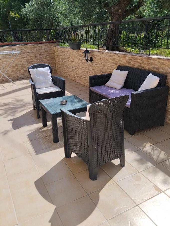 Katerina Apartments Kalamata Eksteriør billede