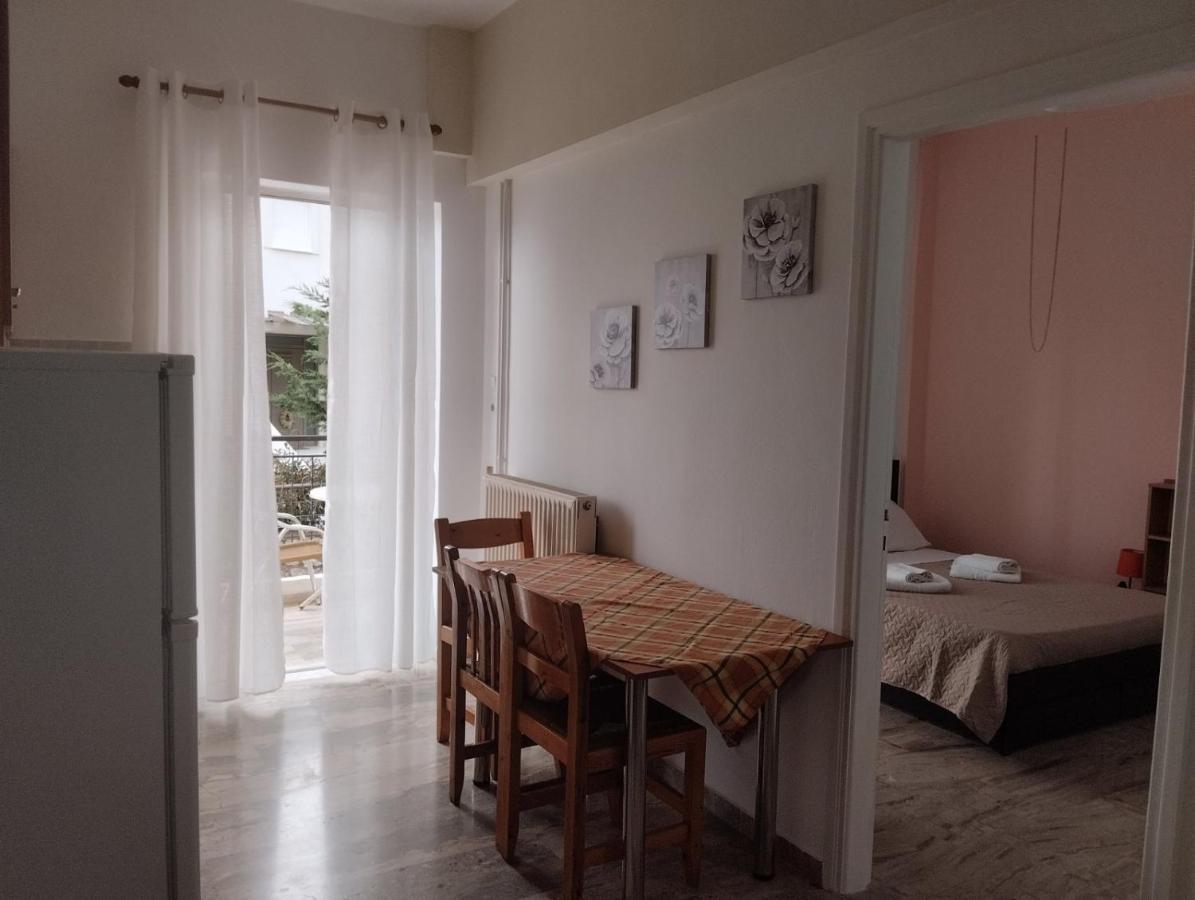 Katerina Apartments Kalamata Eksteriør billede