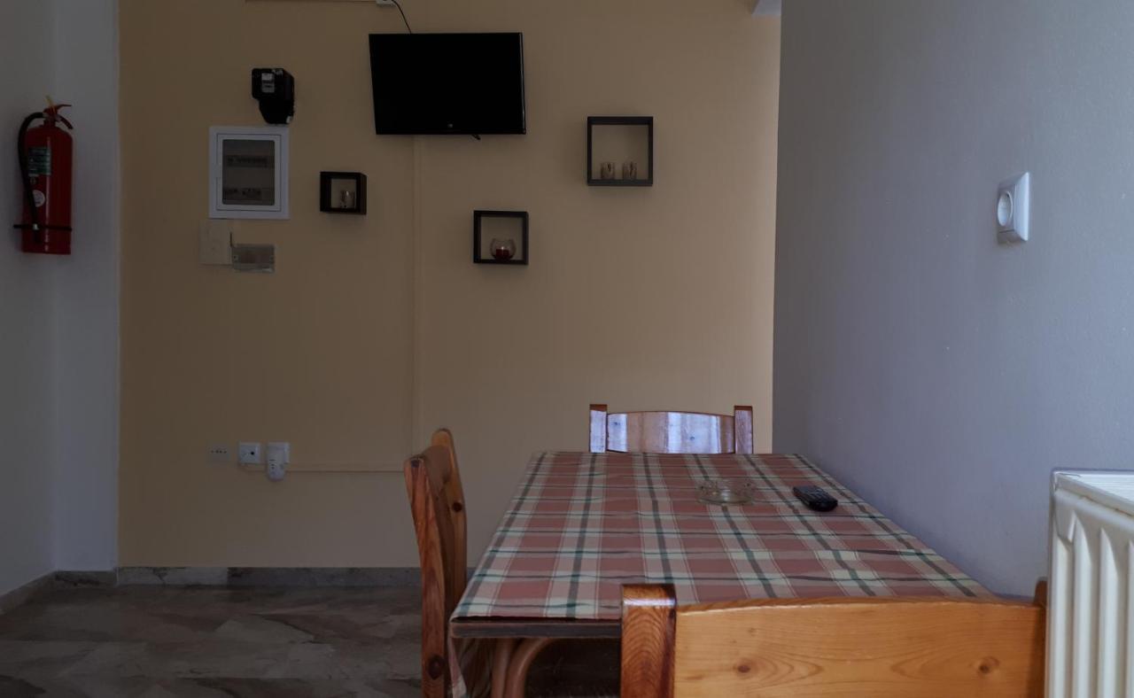Katerina Apartments Kalamata Eksteriør billede