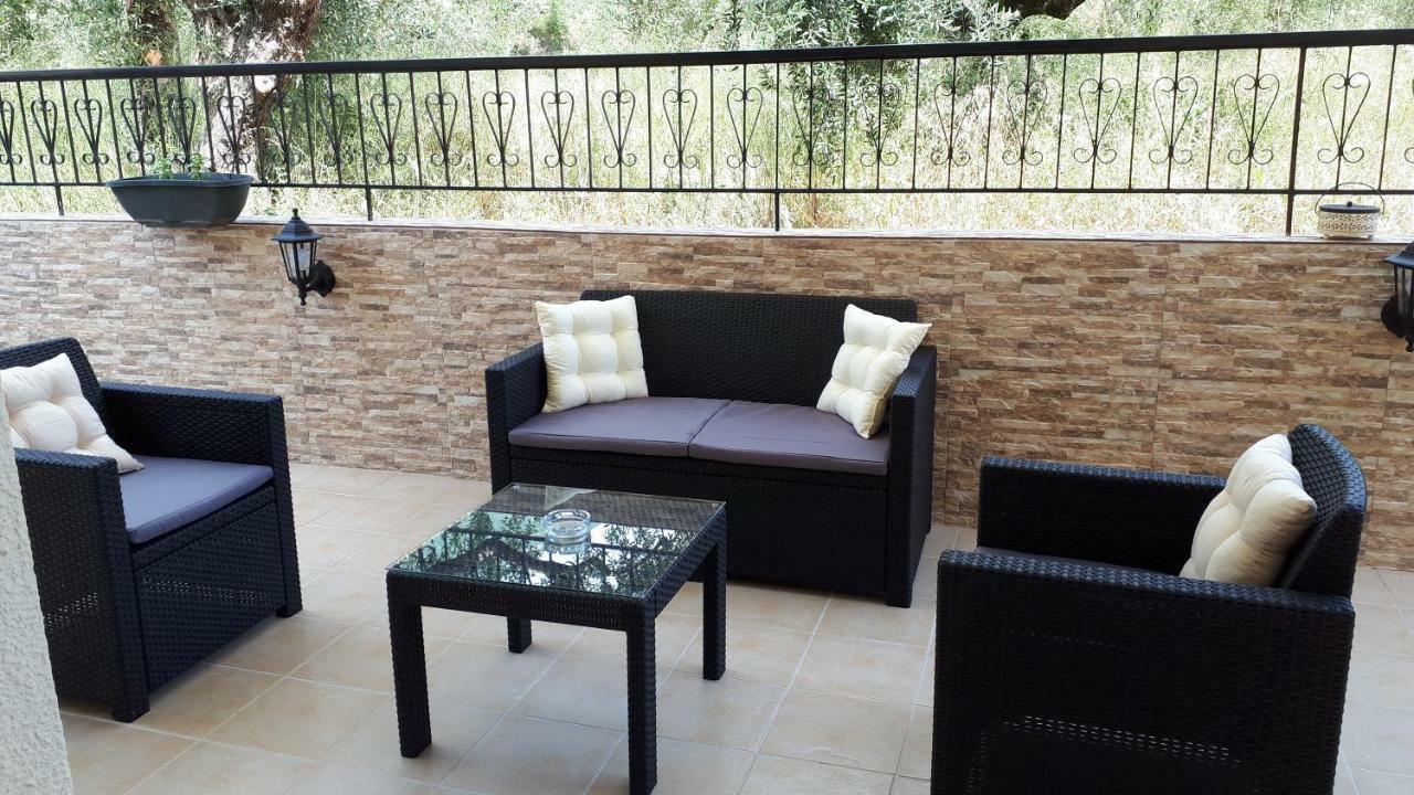 Katerina Apartments Kalamata Eksteriør billede